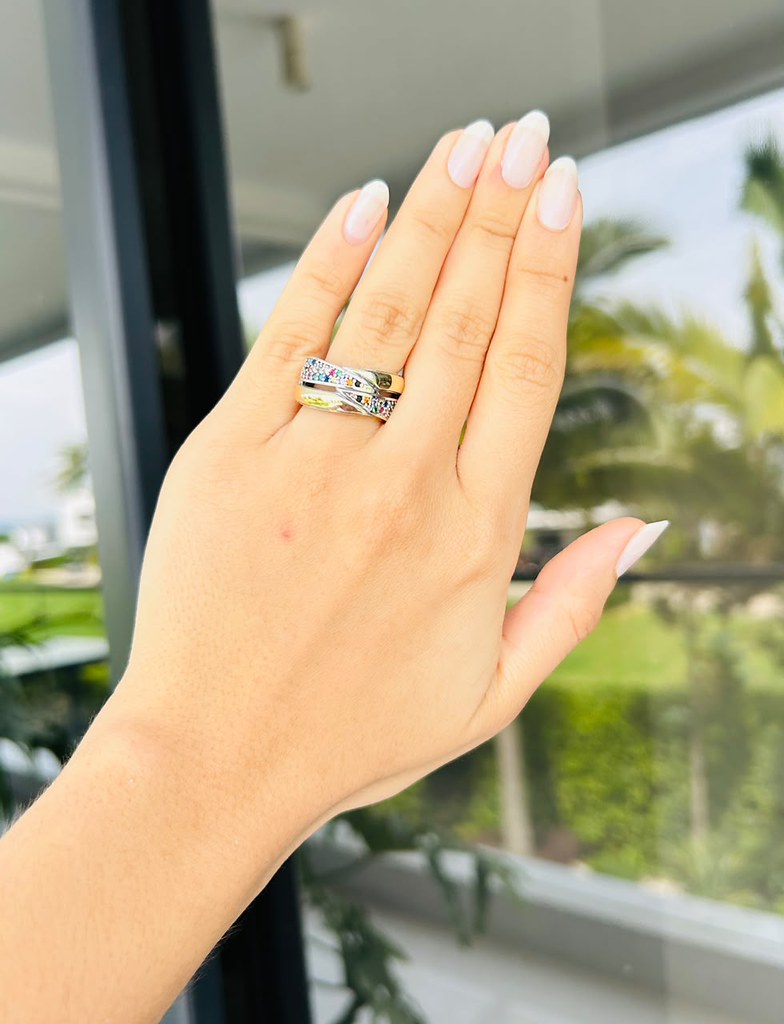 Iconica colored-stone solitaire ring in 925 silver and gold